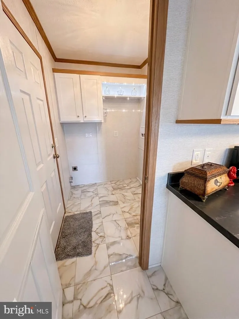 30 DEBRA CIRCLE Ephrata, PA 17522