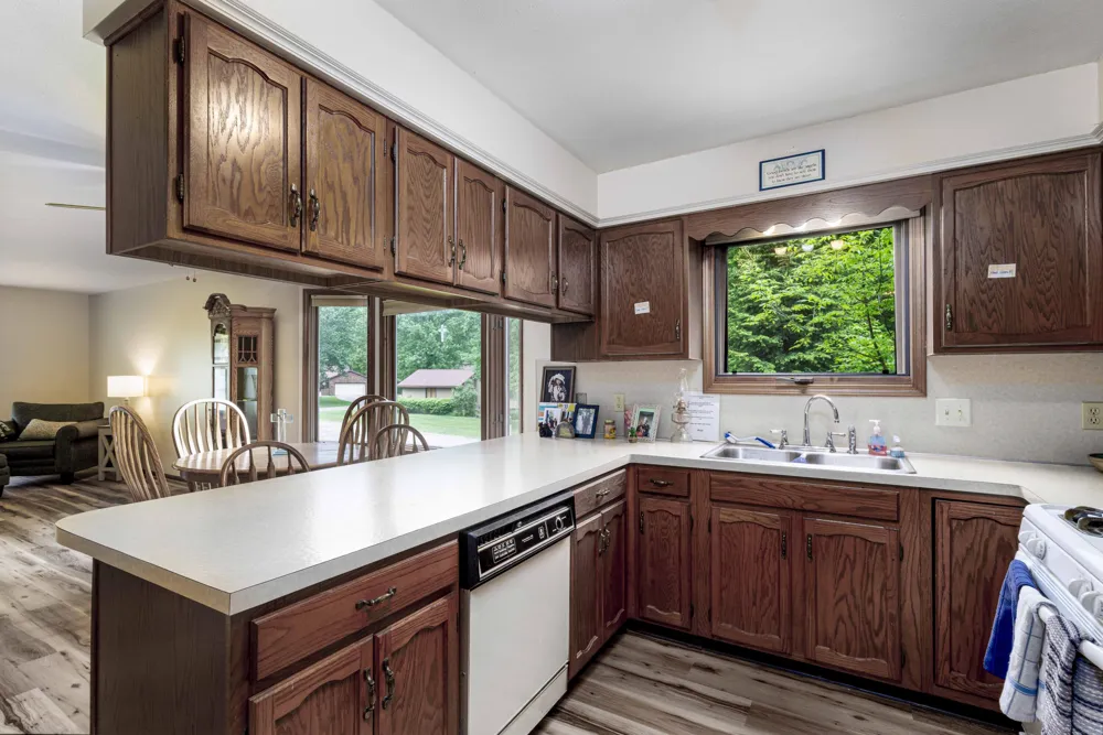 11279 Whispering Creek Drive Allendale Charter Township, MI 49401