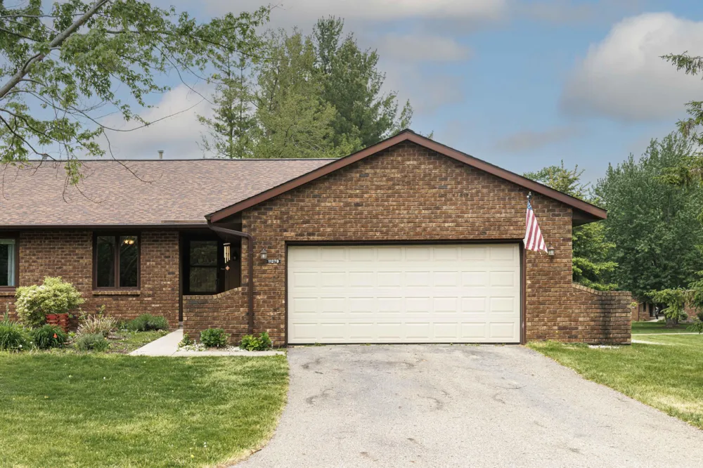 11279 Whispering Creek Drive Allendale Charter Township, MI 49401