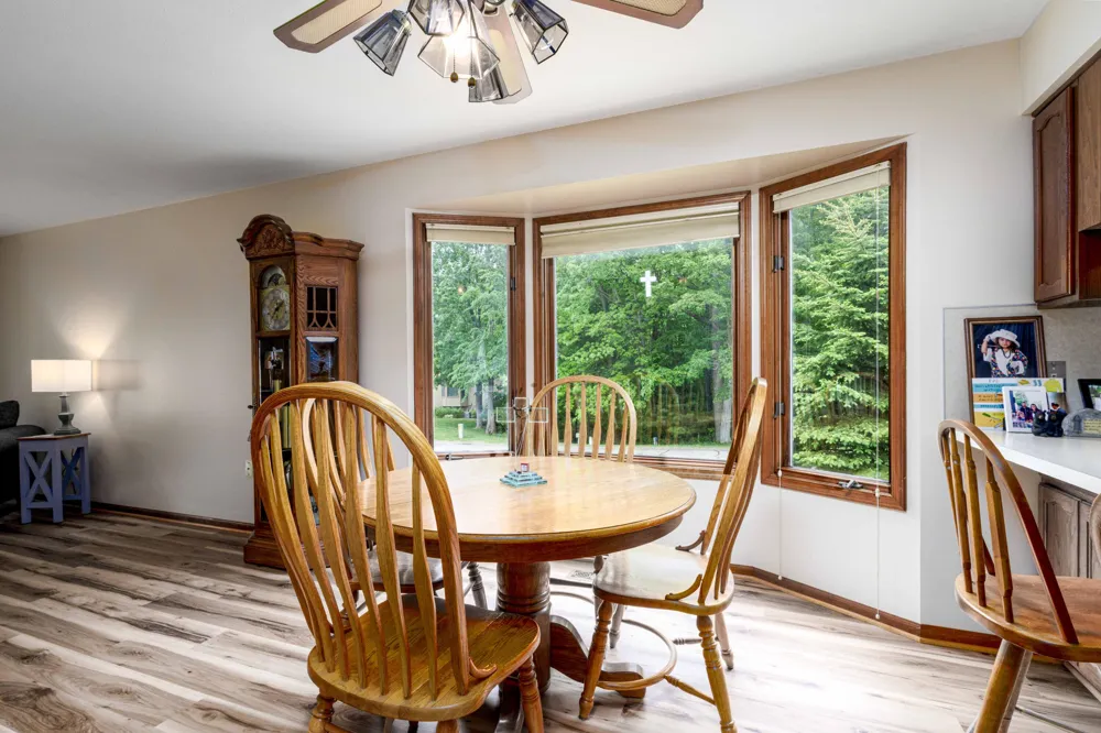 11279 Whispering Creek Drive Allendale Charter Township, MI 49401