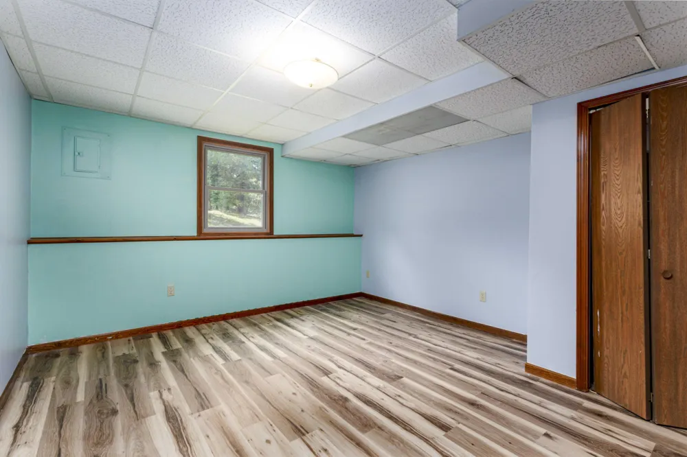 11279 Whispering Creek Drive Allendale Charter Township, MI 49401