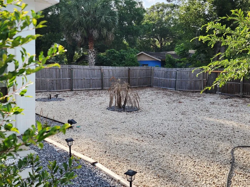 327 HERITAGE ESTATES LANE Deland, FL 32720