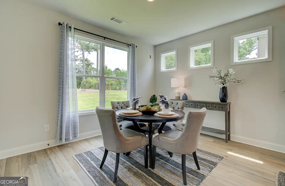 64 Avian WAY Auburn, GA 30011