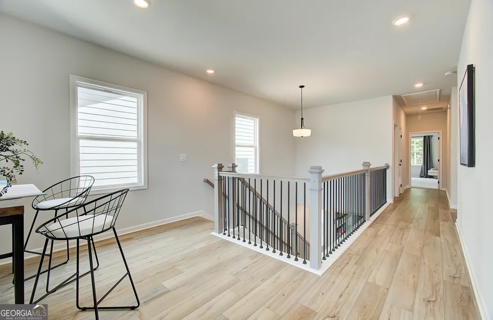 64 Avian WAY Auburn, GA 30011