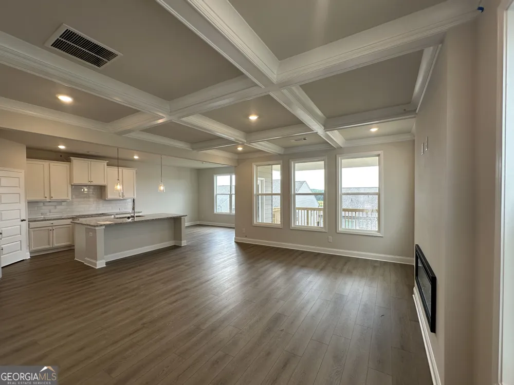 64 Avian WAY Auburn, GA 30011