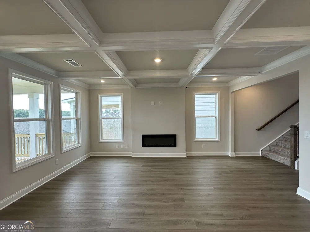 64 Avian WAY Auburn, GA 30011
