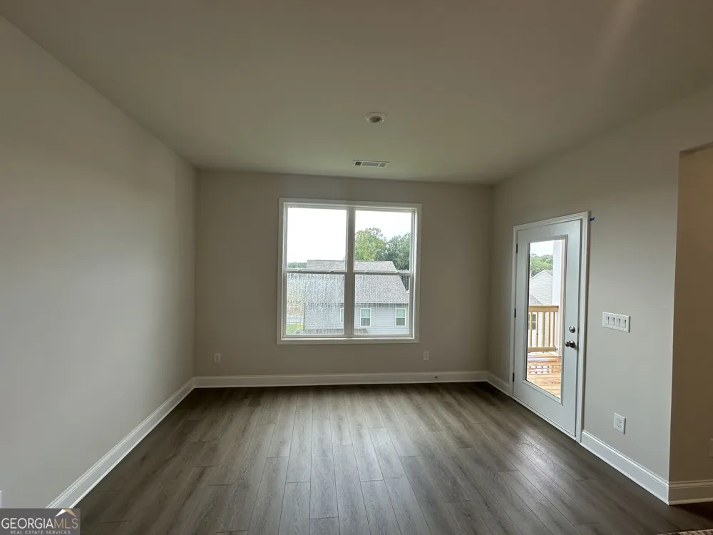 64 Avian WAY Auburn, GA 30011