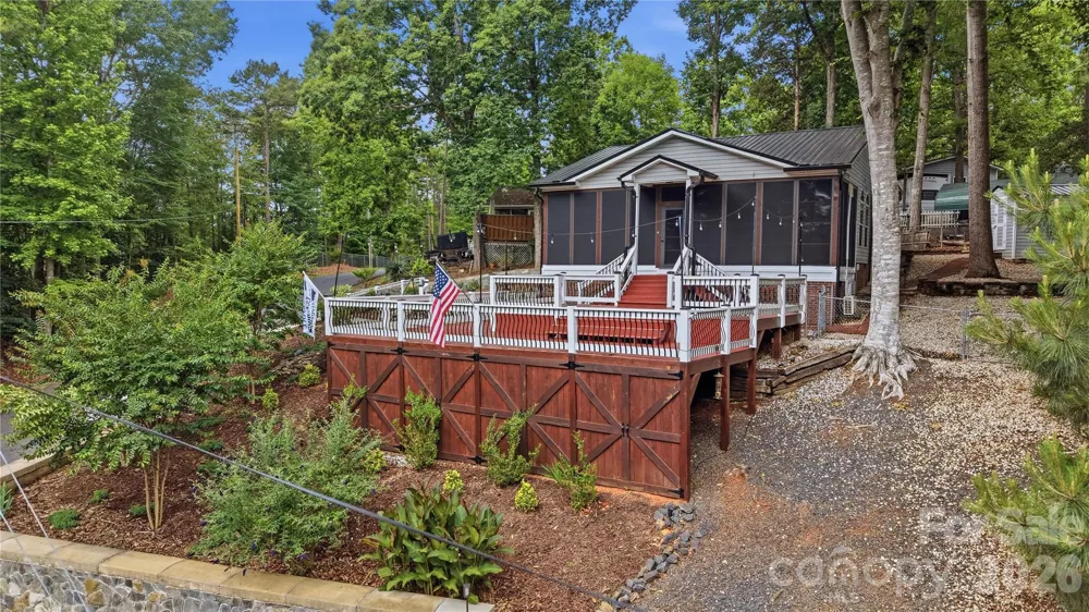 278/280 Lake Tillery Trail Mount Gilead, NC 27306