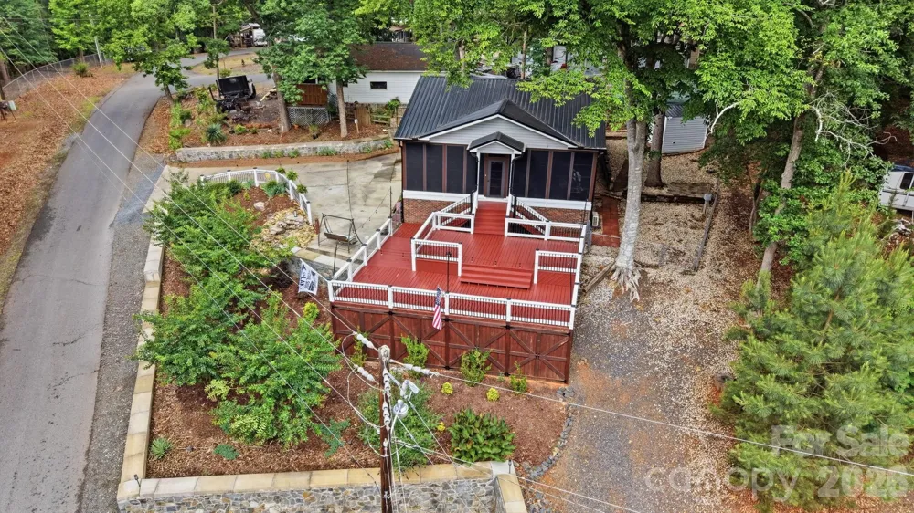 278/280 Lake Tillery Trail Mount Gilead, NC 27306