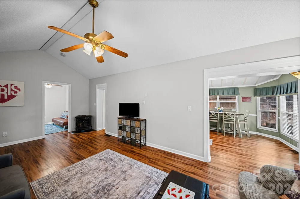278/280 Lake Tillery Trail Mount Gilead, NC 27306