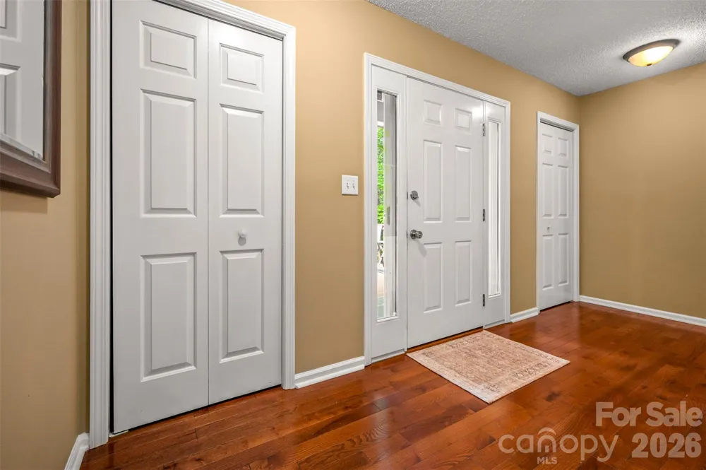 66 Oakwood Lane Columbus, NC 28722