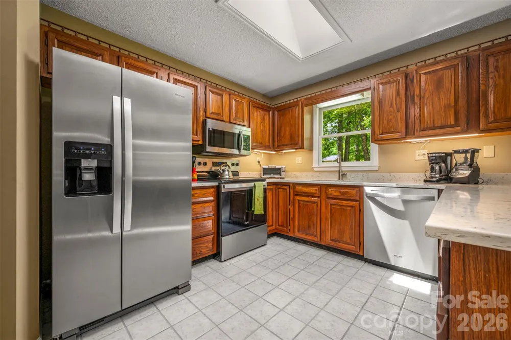 66 Oakwood Lane Columbus, NC 28722