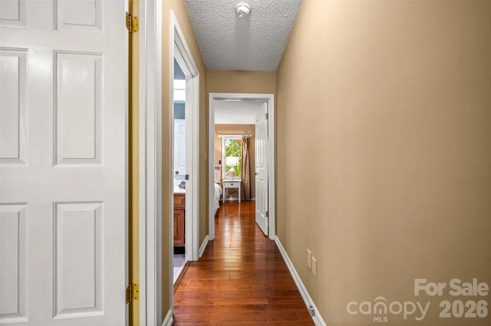 66 Oakwood Lane Columbus, NC 28722
