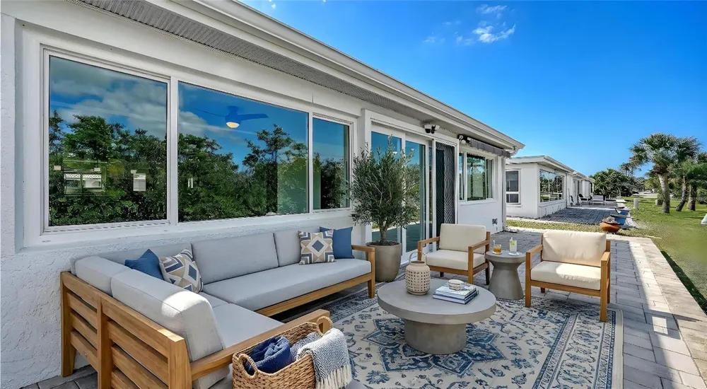909 SPANISH DRIVE Longboat Key, FL 34228