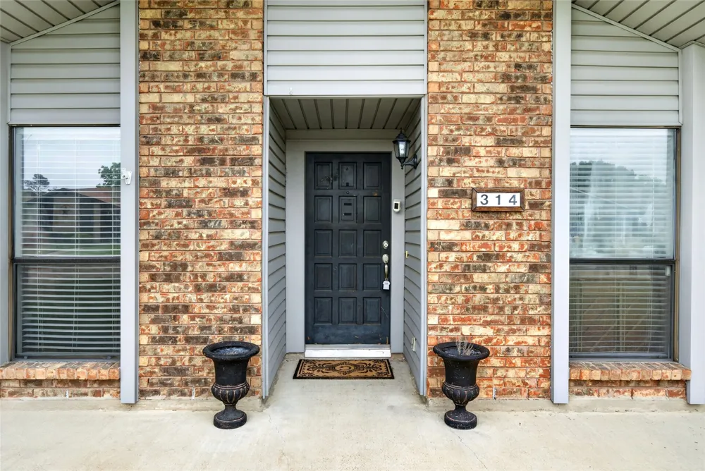 314 Willow Springs Court Coppell, TX 75019