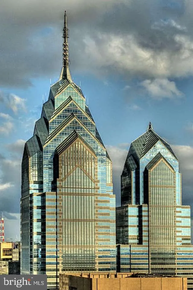 50 S 16TH STREET #4010 Philadelphia, PA 19102