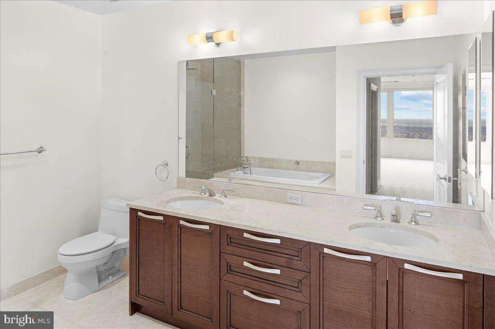 50 S 16TH STREET #4010 Philadelphia, PA 19102