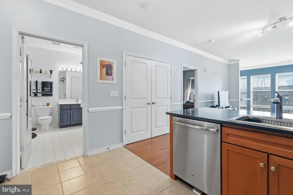 8045 NEWELL STREET #423 Silver Spring, MD 20910