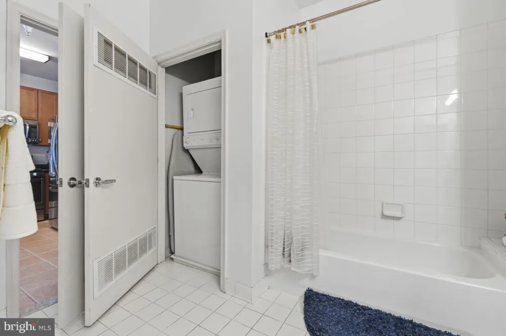 8045 NEWELL STREET #423 Silver Spring, MD 20910
