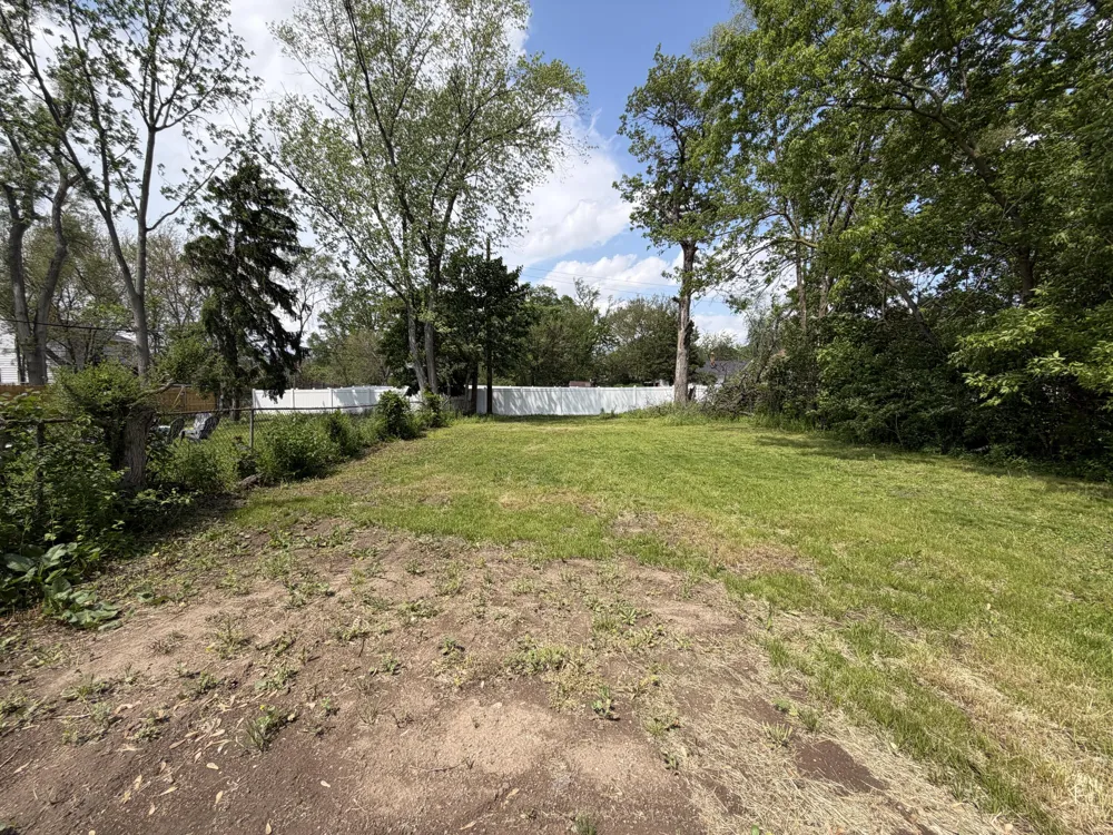 8026 Pembroke Avenue Detroit, MI 48221
