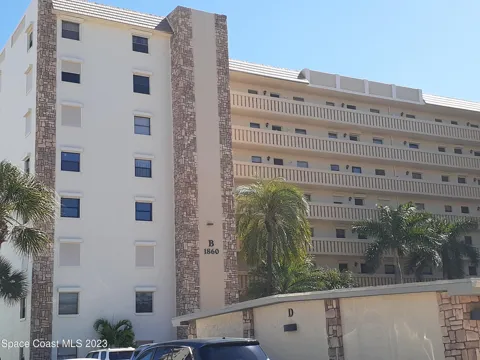 1860 Atlantic Avenue #402