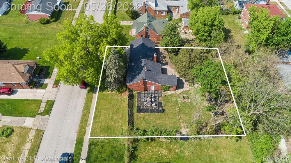 3231 Spruce Street Inkster City, MI 48141