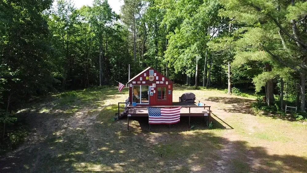 40 Coates Hwy. Brethren, MI 49619
