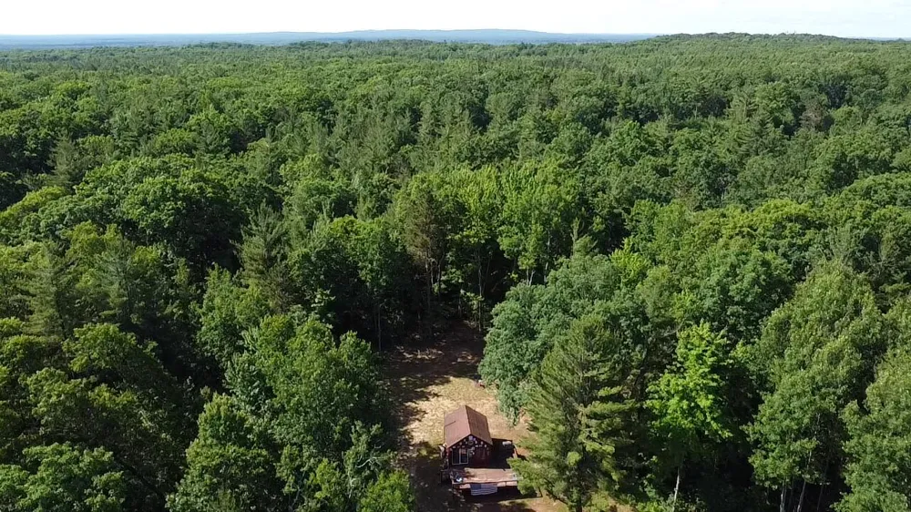 40 Coates Hwy. Brethren, MI 49619