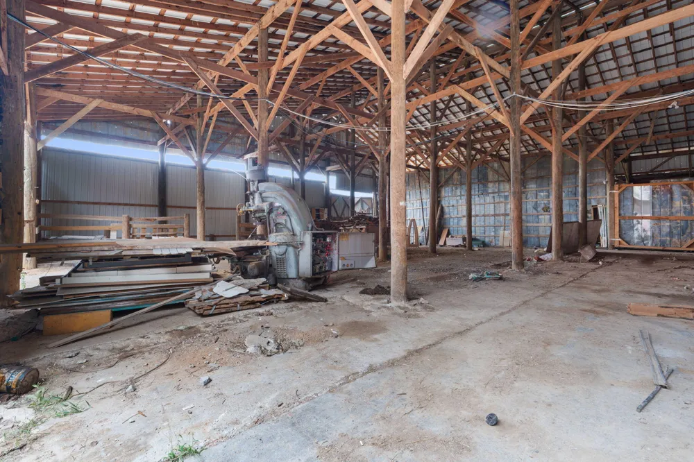 852 County Road 422 Englewood, TN 37329