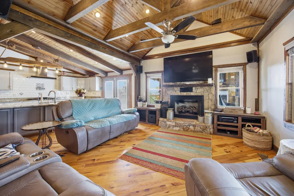 181 County Road 5 Calhoun, TN 37309