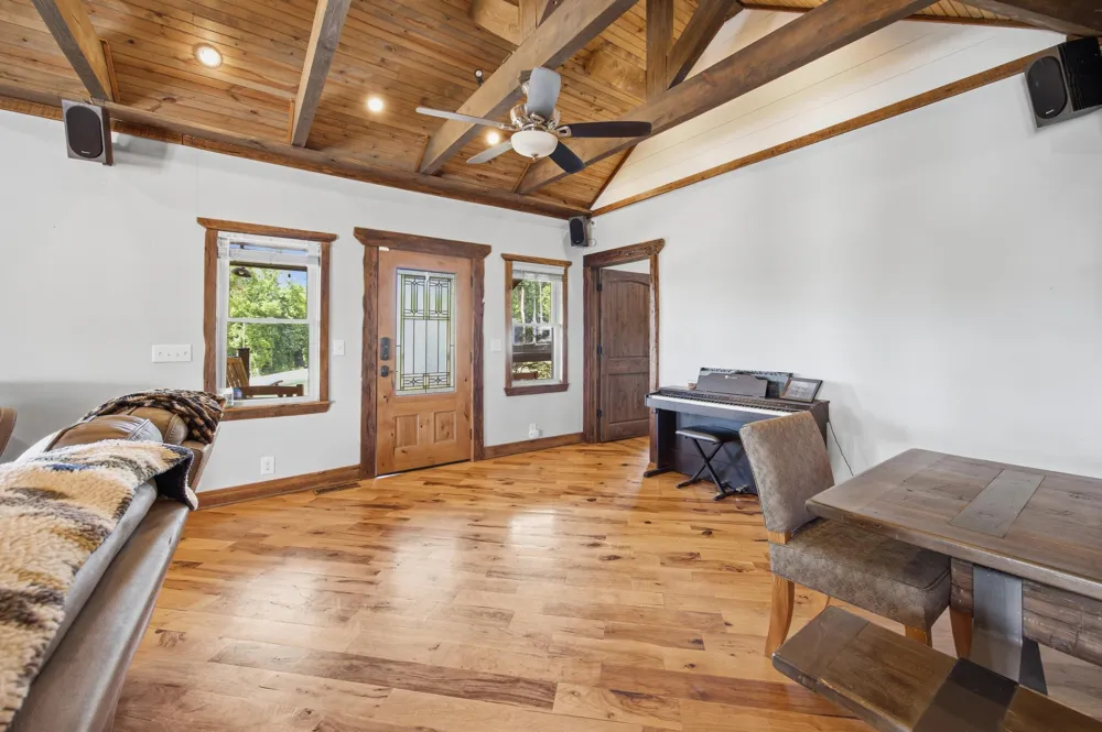 181 County Road 5 Calhoun, TN 37309