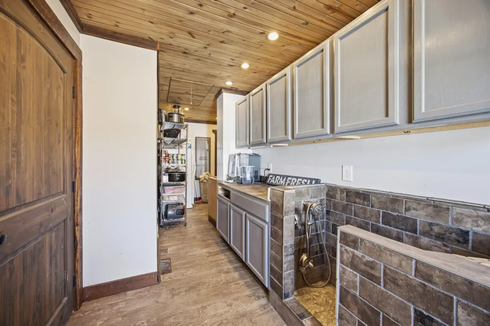 181 County Road 5 Calhoun, TN 37309