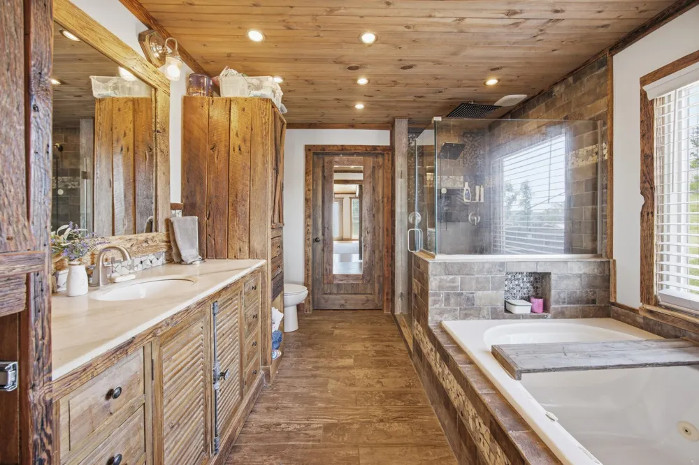 181 County Road 5 Calhoun, TN 37309