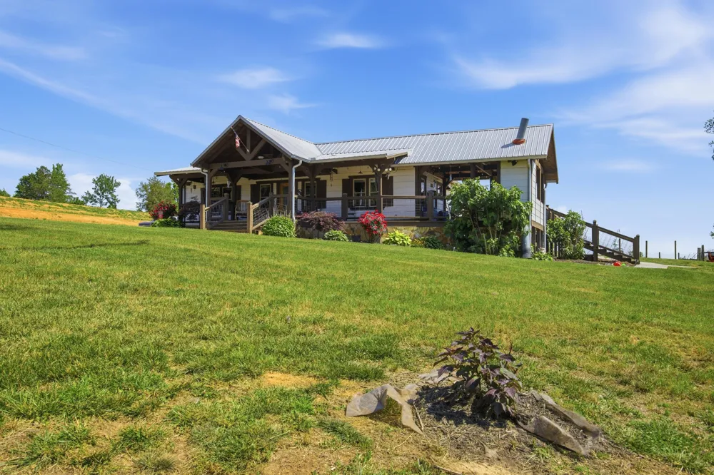 181 County Road 5 Calhoun, TN 37309