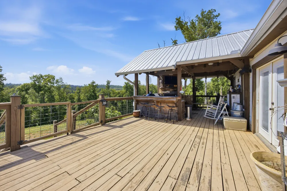 181 County Road 5 Calhoun, TN 37309
