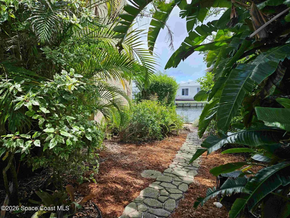 425 Arrowhead Lane Melbourne Beach, FL 32951