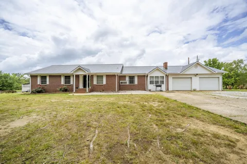 8809 Hwy 22