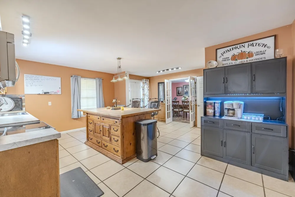 8809 Hwy 22 Michie, TN 38357