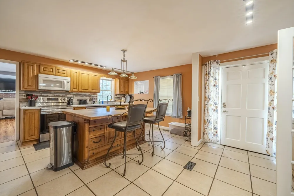 8809 Hwy 22 Michie, TN 38357