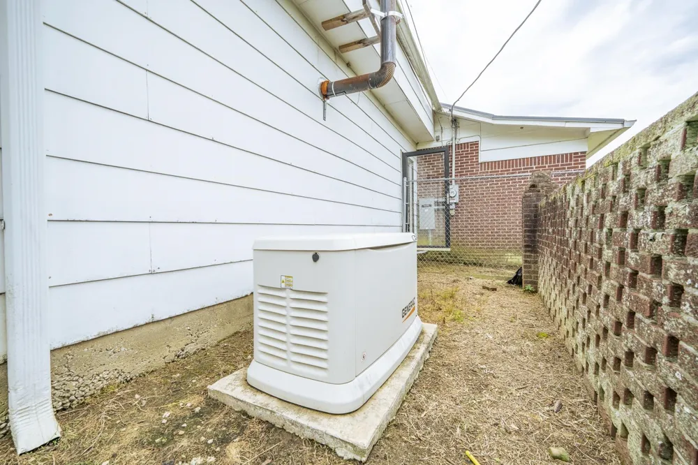 8809 Hwy 22 Michie, TN 38357