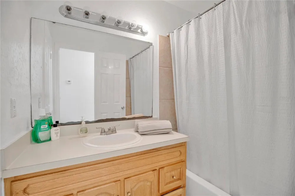 2923 ANTIQUE OAKS CIRCLE #34 Winter Park, FL 32792