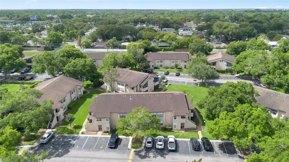 2923 ANTIQUE OAKS CIRCLE #34 Winter Park, FL 32792
