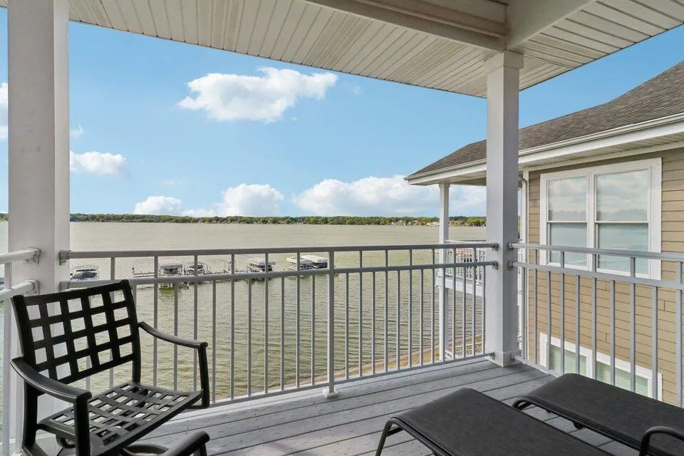 13236 Lake Shore Drive #J-302 Cedar Lake, IN 46303