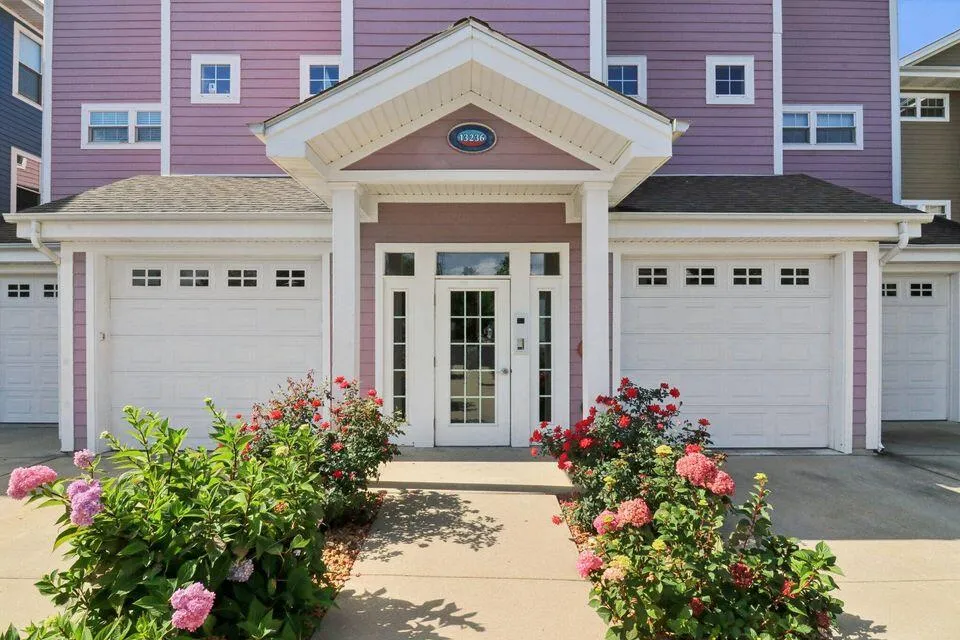 13236 Lake Shore Drive #J-302 Cedar Lake, IN 46303