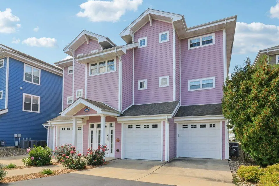 13236 Lake Shore Drive #J-302 Cedar Lake, IN 46303