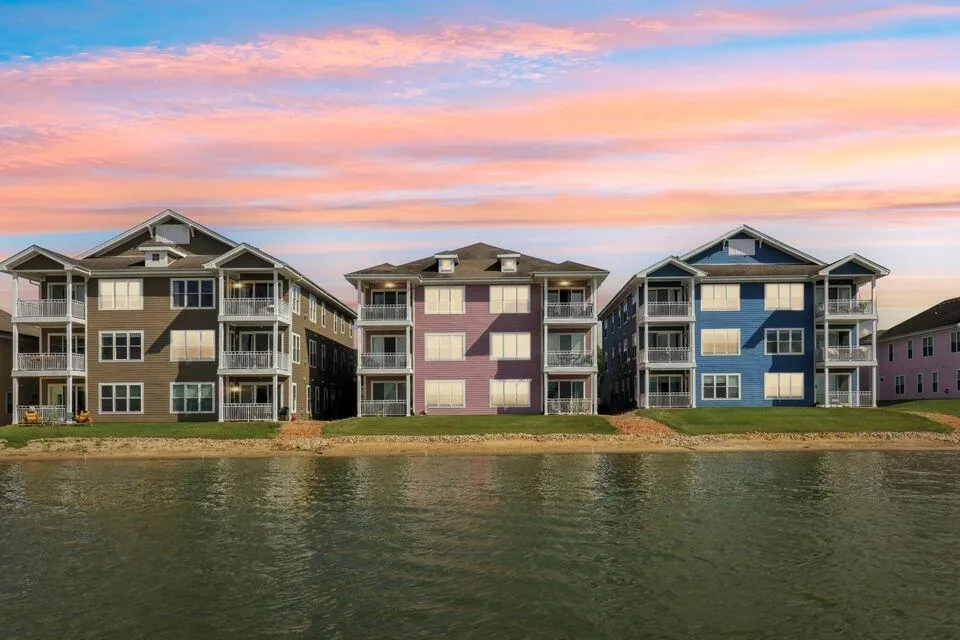13236 Lake Shore Drive #J-302 Cedar Lake, IN 46303