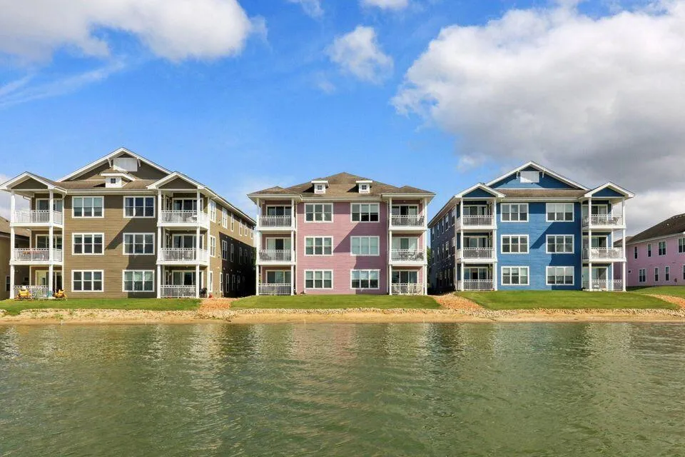 13236 Lake Shore Drive #J-302 Cedar Lake, IN 46303