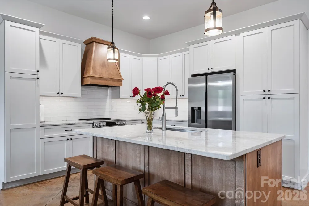 959 & 957 Dave Whitaker Road Horse Shoe, NC 28742