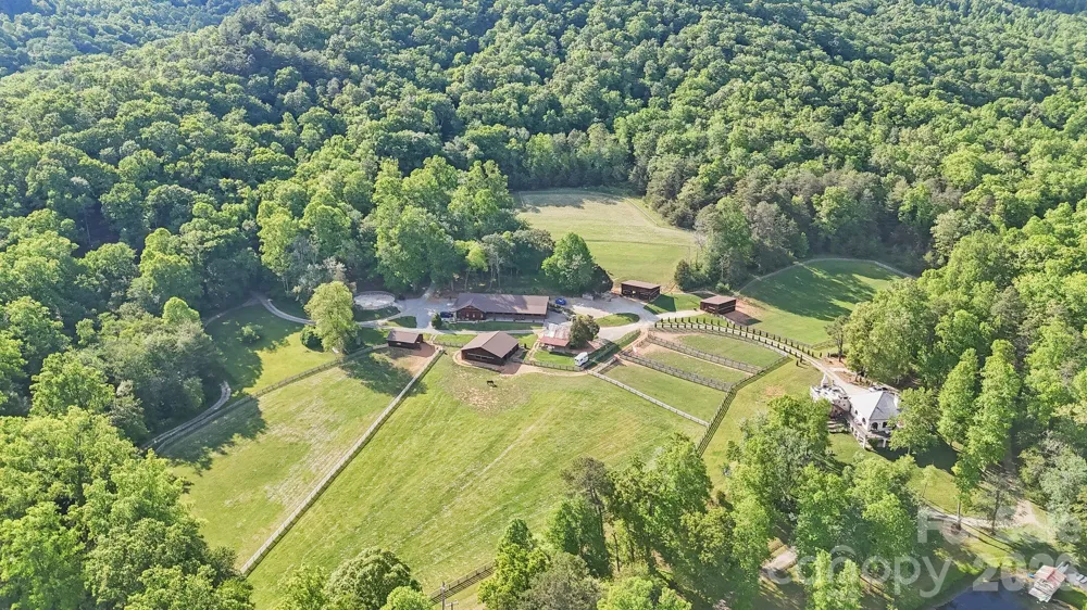 959 & 957 Dave Whitaker Road Horse Shoe, NC 28742