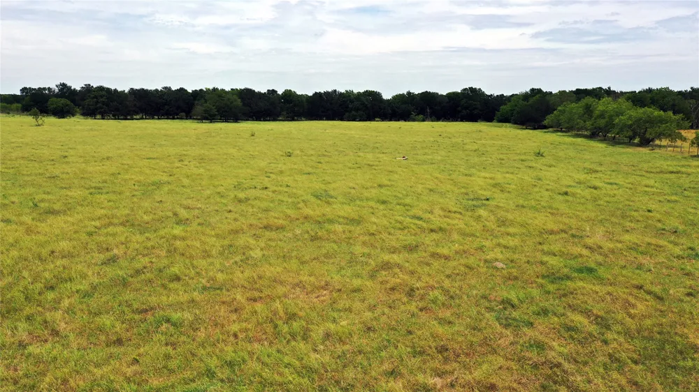 3341 FM 639 Frost, TX 76641